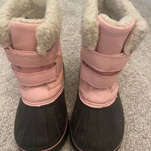 Toddler size 10 snow boots